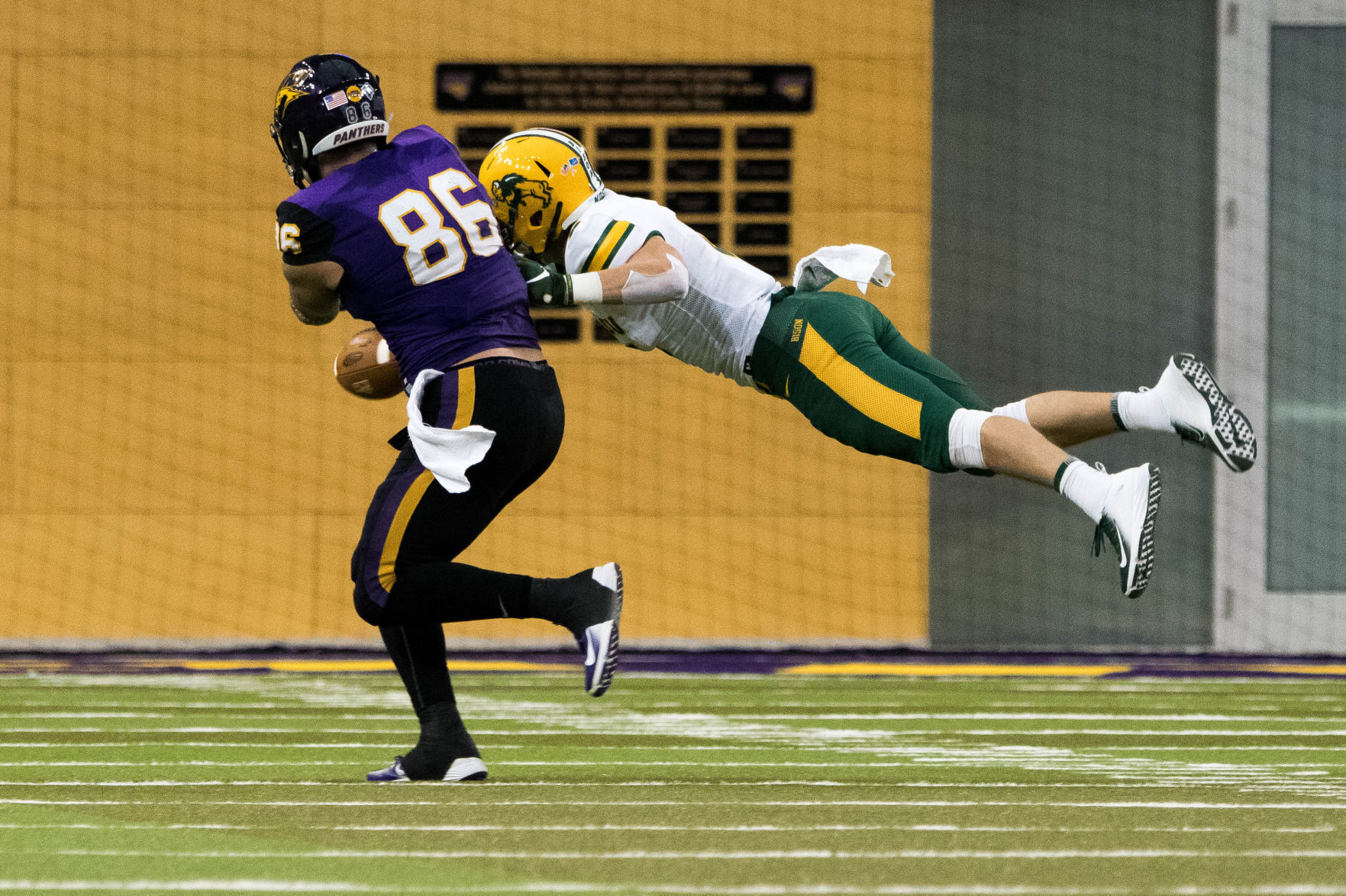 100618MD-UNI-NDSU-15